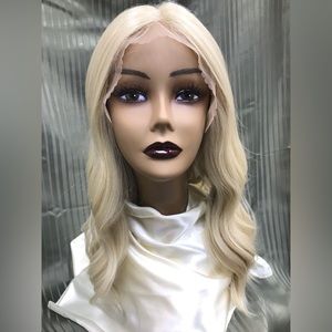 Every Wear Blonde Lacefront Wavy Wig